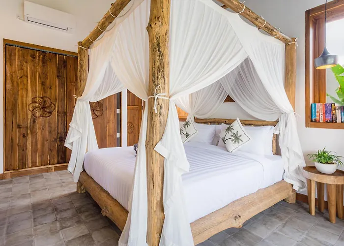 ゲストハウス Griya Melati, Authentic Joglo 2br Private Pool In